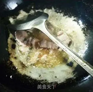 Make Scrawny slices of oil step 4