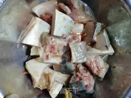 Make The fish head step 3