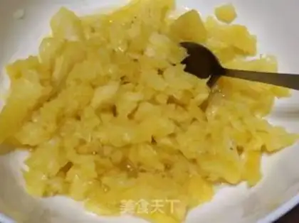 Make Pineapple rice step 8
