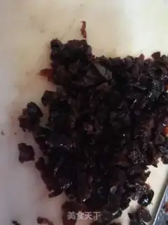 Make Cranberry yogurt cake step 0