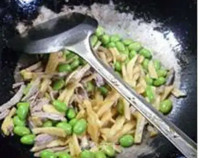 Make Scrawny sauced beans step 7