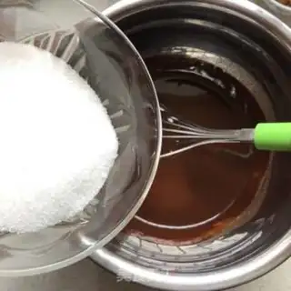 Make Chocolate nut cake step 2