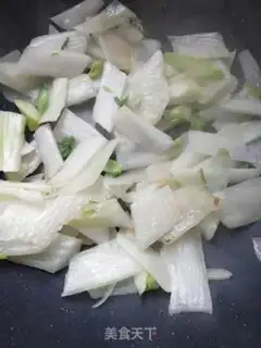 Make Silver melon soup step 3