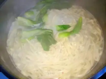 Make Frozen pork noodles step 10