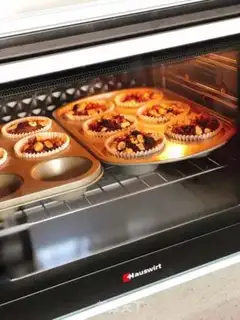Make Chocolate nut cake step 8