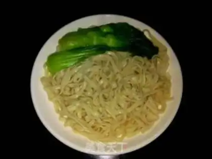 Make Frozen pork noodles step 11