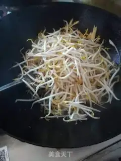 Make The green bean sprouts step 3