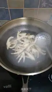 Make Homemade chicken claws step 2