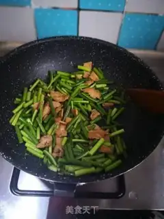 Make Garlic fried meat step 4