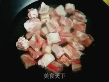 Make Mushroom corn ribs soup step 0
