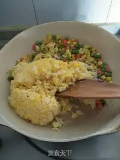 Make Pineapple rice step 9
