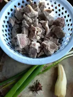 Make The radish cow step 0