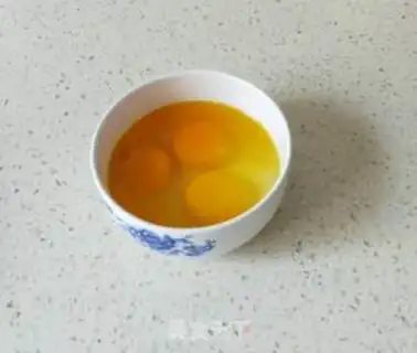 Make Milk eggs step 0