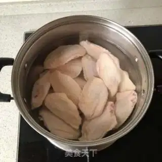 Make Red chicken wings step 0