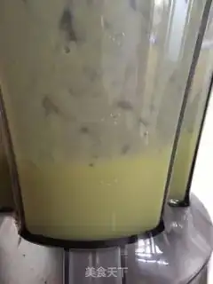 Make Mango milkshake step 9