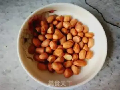 Make Peanut walnuts step 0