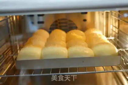 Make A milky yellow snack step 19