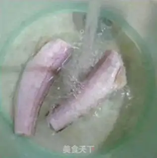 Make Carrot makes a horsefish step 3