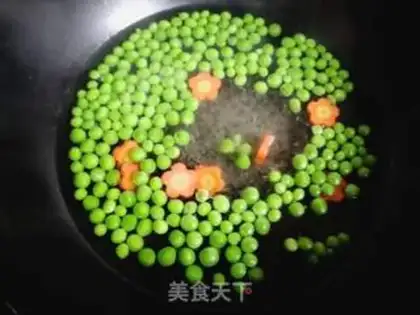 Make Tomato Italy Noodles step 1