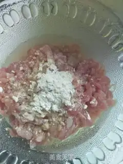 Make Garlic fried meat step 0