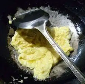 Make Snowcrab fried eggs step 7