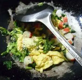 Make Snowcrab fried eggs step 8