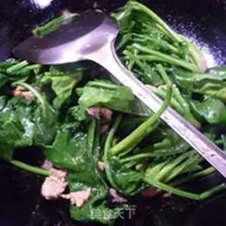 Make Skinned spinach step 5