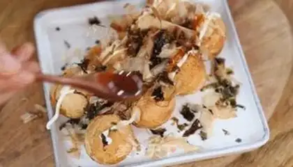 Make octopus step 16