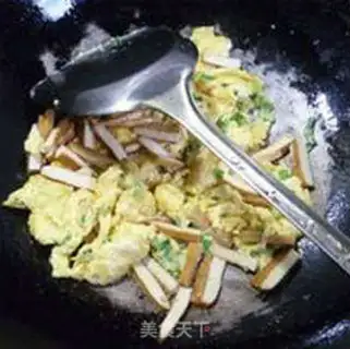 Make Scrambled onions step 8
