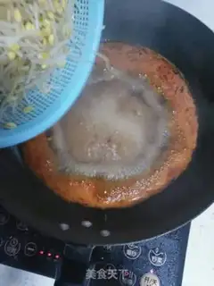 Make The green bean sprouts step 14