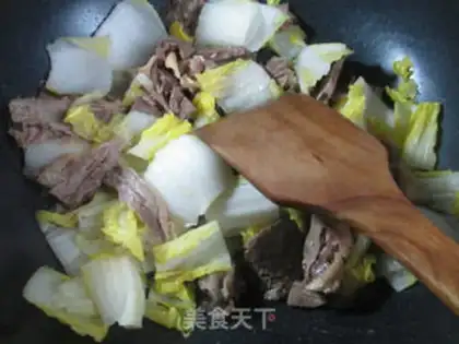 Make Beef and cabbage step 4