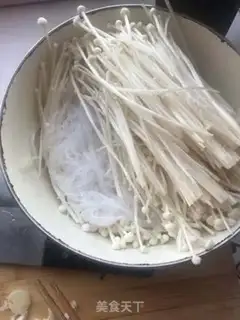 Make The golden mushroom fan steams step 1