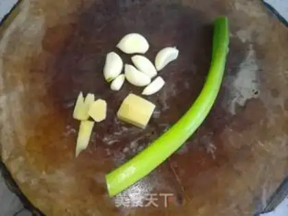 Make Cracked tofu with cabbage step 1