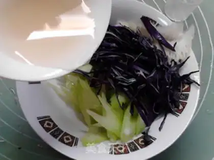 Make ♪ Taste the celery ♪ step 6