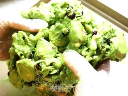 Make Snack and berries step 9