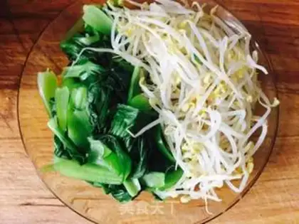 Make Oily noodles step 1