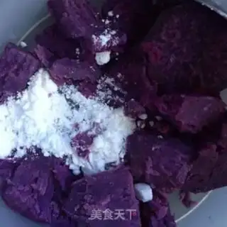 Make Potato crystal soup step 1