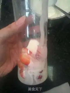 Make Strawberry Moose step 4