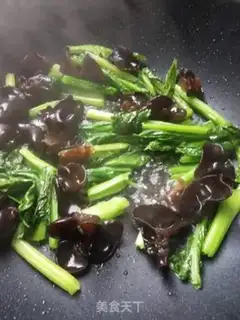 Make Spring food and wood step 3