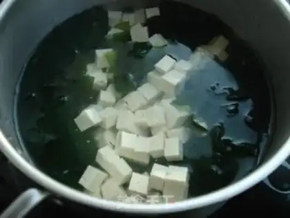 Make A dry soup skirt with tofu soup step 3
