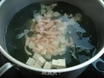 Make A dry soup skirt with tofu soup step 4