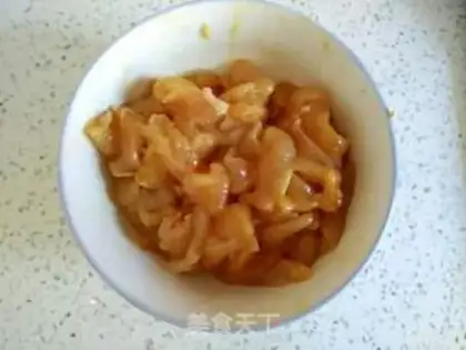 Make Apricot pepper chicken step 1