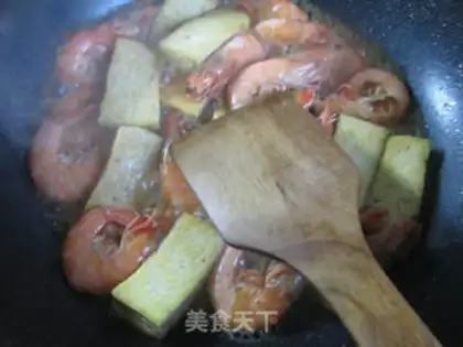 Make Old tofu burns shrimp step 9