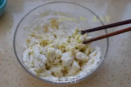 Make Hand-on-on-on-coins step 3