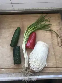 Make Frozen needle mushrooms step 0
