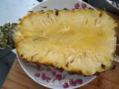 Make pineapple boat fruit salad step 3