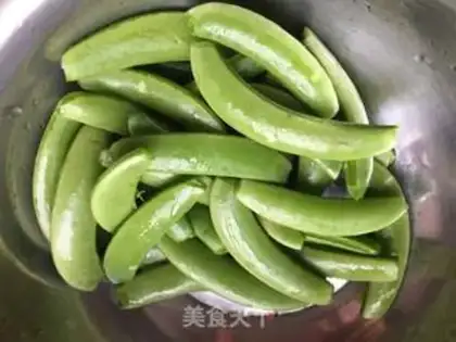 Make Sweet peas with black wood step 0