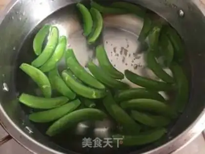 Make Sweet peas with black wood step 2