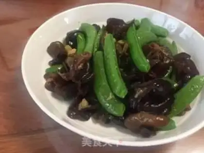 Make Sweet peas with black wood step 6