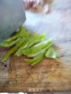 Make Pillard pork noodles step 1